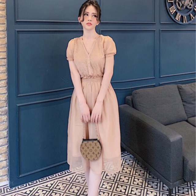 Đầm xoè voan phối ren và ảnh thật