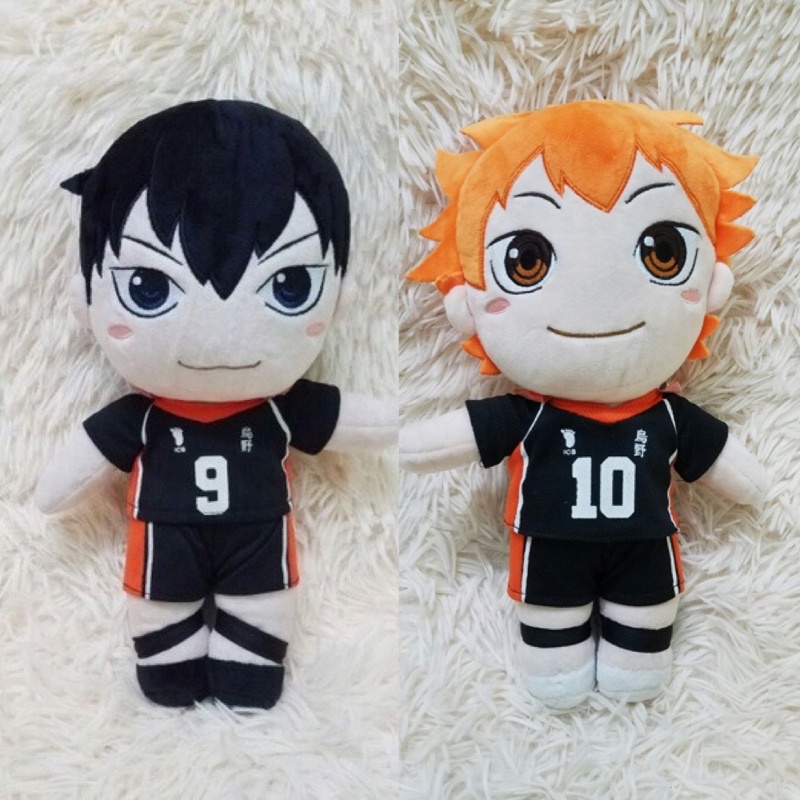 Chibi Hinata Haikyuu bé trai mặc đồ thể thao gấu nhồi bông