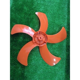 Cánh quạt b4 5 cánh lỗ tròn