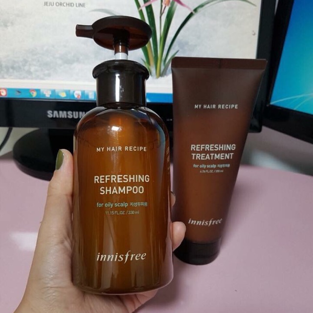 Dầu gội đầu Innisfree cho da dầu - da khô