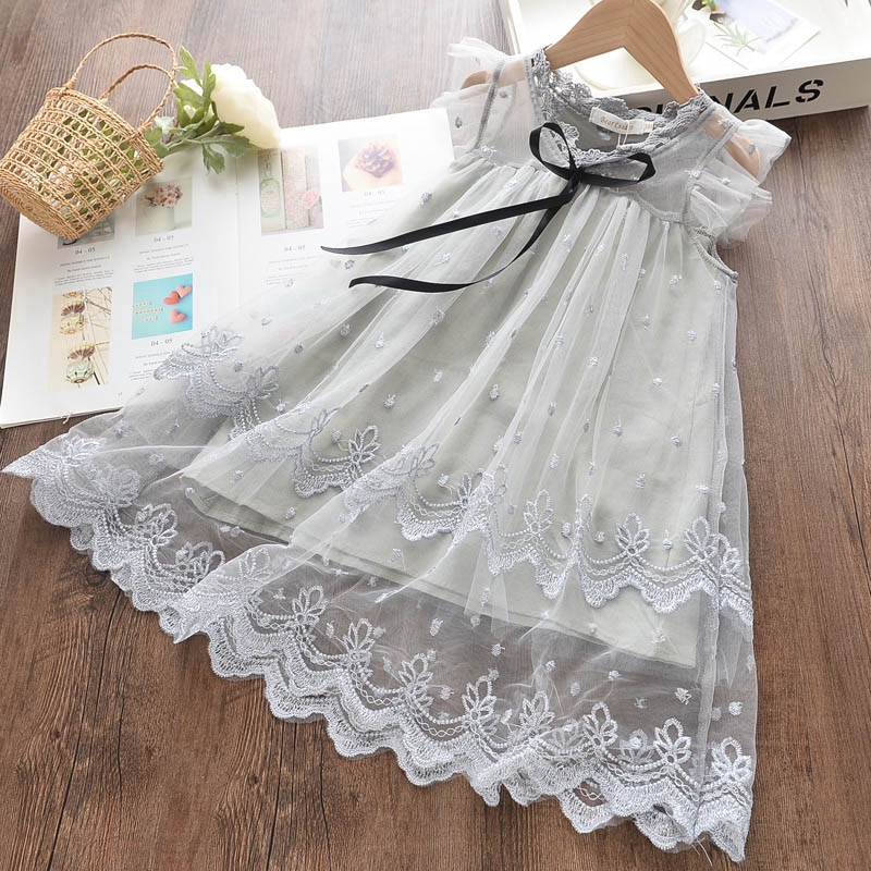Đầm Công Chúa Thêu Hoa Cho Bé Gái