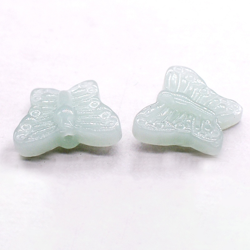 1 charm hình bươm bướm 12*15mm chất liệu bột đá ép nguyên liệu làm trâm làm trang sức cổ trang