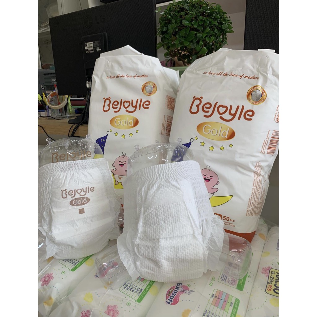 Bỉm quần Bejoyle Gold/ full size M,L,XL,XXL,XXXL/ 1 bịch có 50 miếng/ size 4XL có 46 miếng giá siêu rẻ !