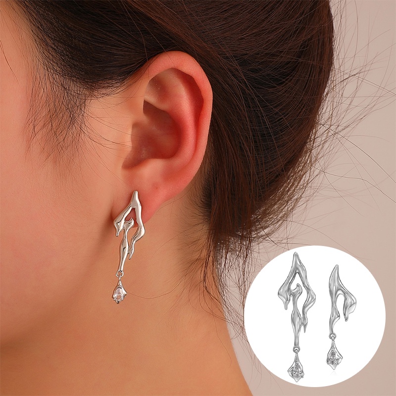 Thời trang INS Bông tai bất đối xứng của Nữ Zircon Lava Hình dạng giọt nước Màu bạc