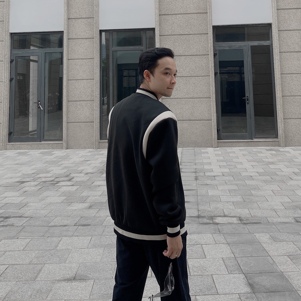 Áo khoác ROWAY chất liệu nỉ bông 2 lớp | Varsity trắng đen