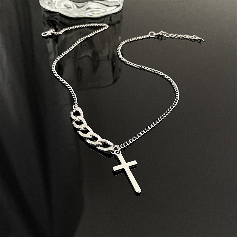 Vòng cổ Mặt Chữ Thập Đơn Giản Thời Trang Mới Cho Nam Nữ