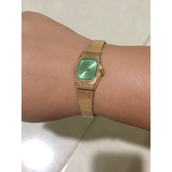 Đồng hồ cơ cót nữ hiệu seiko21j