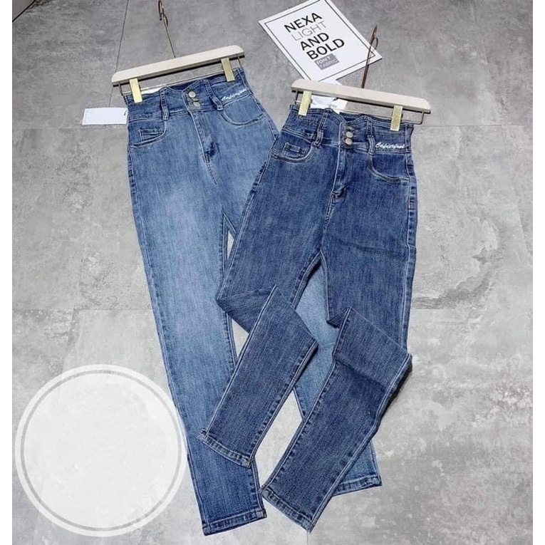 Quần skinny jeans lưng siêu cao 3 nút lưng kiểu