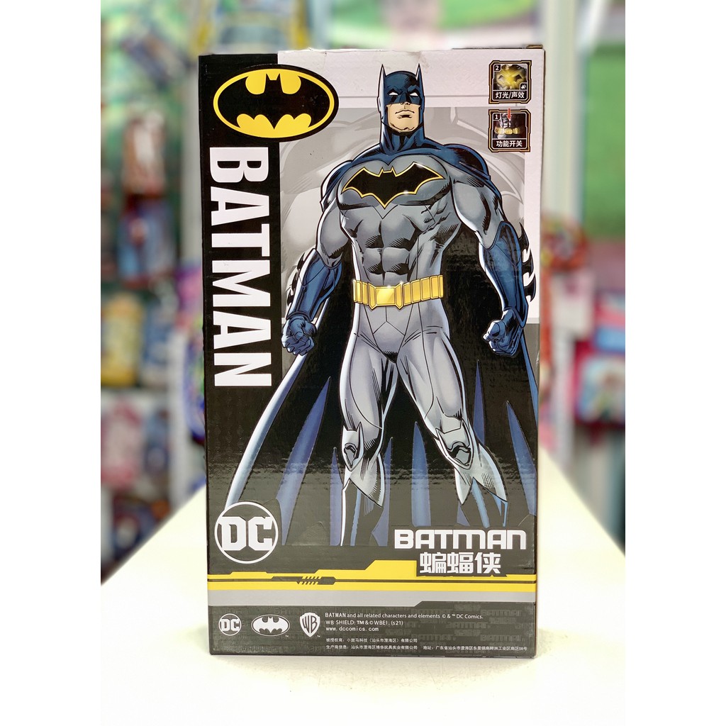 Mô hình Batman 33cm có đèn ,nhạc.