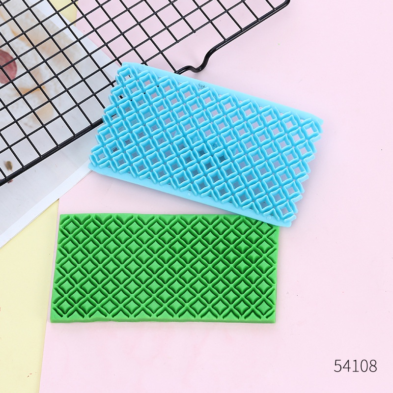 Set 20 khuôn tạo hình hoa trái tim trang trí bánh kem