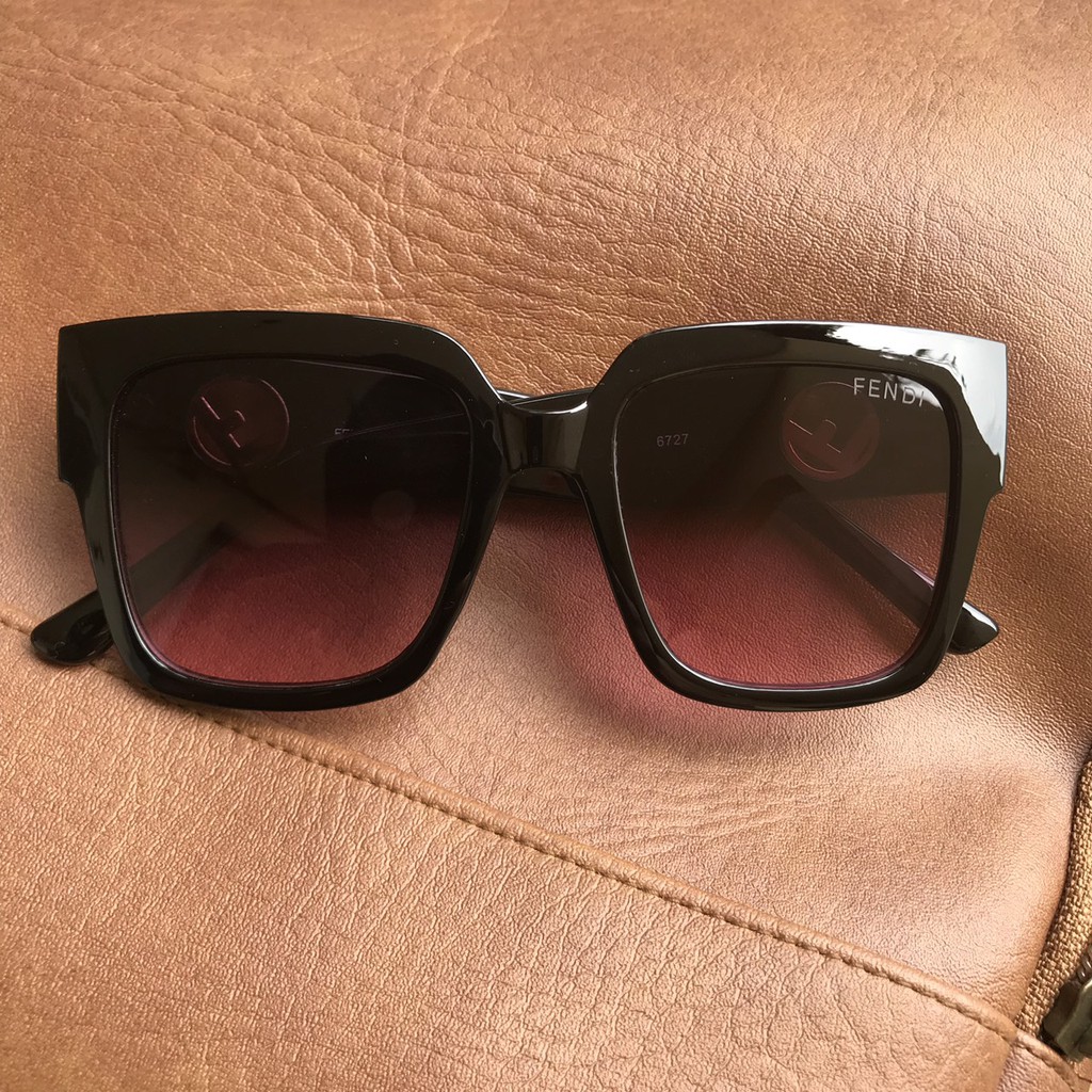 Kính mát nữ, kính nữ thời trang FENDI hot nhất 2020 | BigBuy360 - bigbuy360.vn