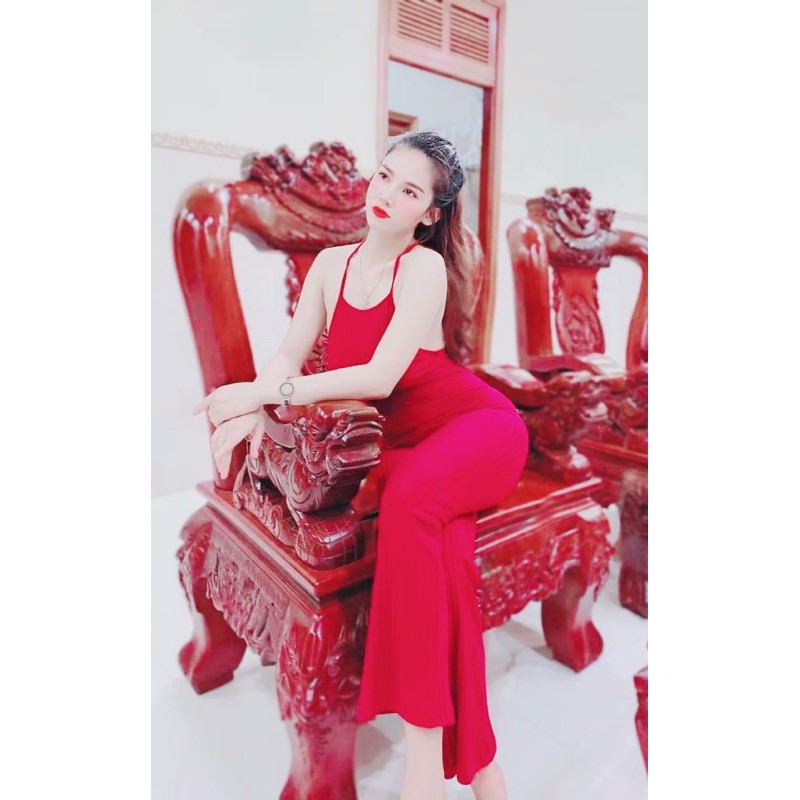 Jum ống loe hỡ lưng