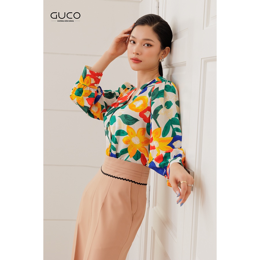 Áo sơ mi tay phồng A260 họa tiết Guco