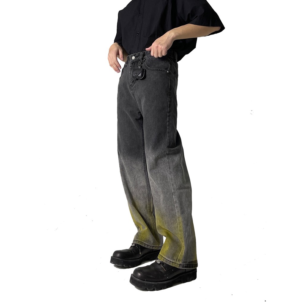 Quần ZOMBIE® Ombre Wash Straight Jeans - Black