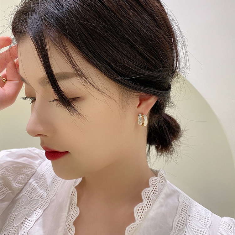 Bông Tai Hai Hàng Chữ C Đính Kim Cương Thời Trang Hàn Quốc Dành Cho Nữ