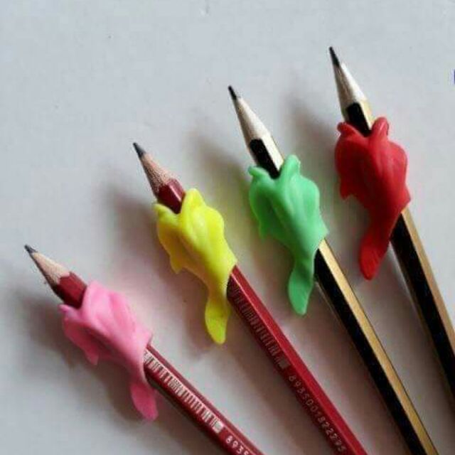 Set 3 cá định vị cầm bút cho bé