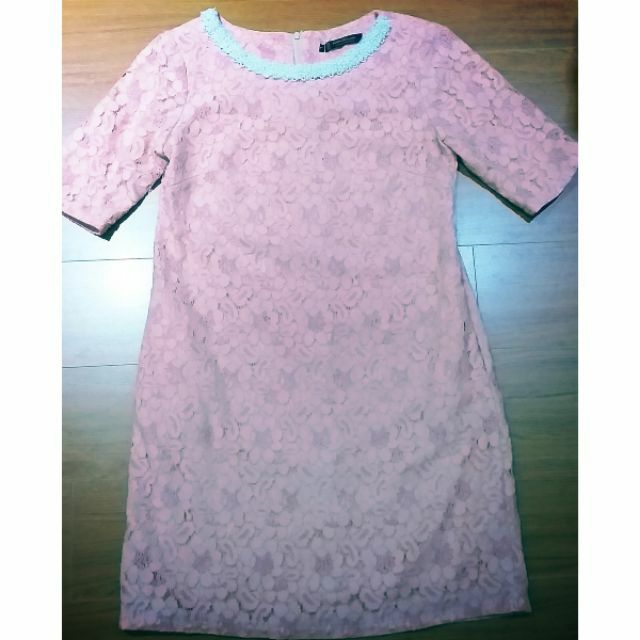 Váy suông tay lỡ ZARA đính ngọc