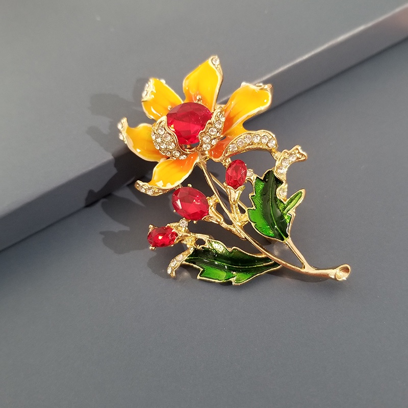 Ghim Cài Áo Hình Hoa Trà Cao Cấp Chống Chói Thiết Kế Phù Hợp Với Nữ