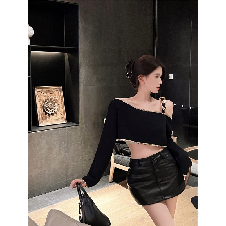 Áo Dệt Kim Trễ Vai Tay Dài Dáng Rộng Màu Đen Thời Trang Mùa Thu Cho Nữ
