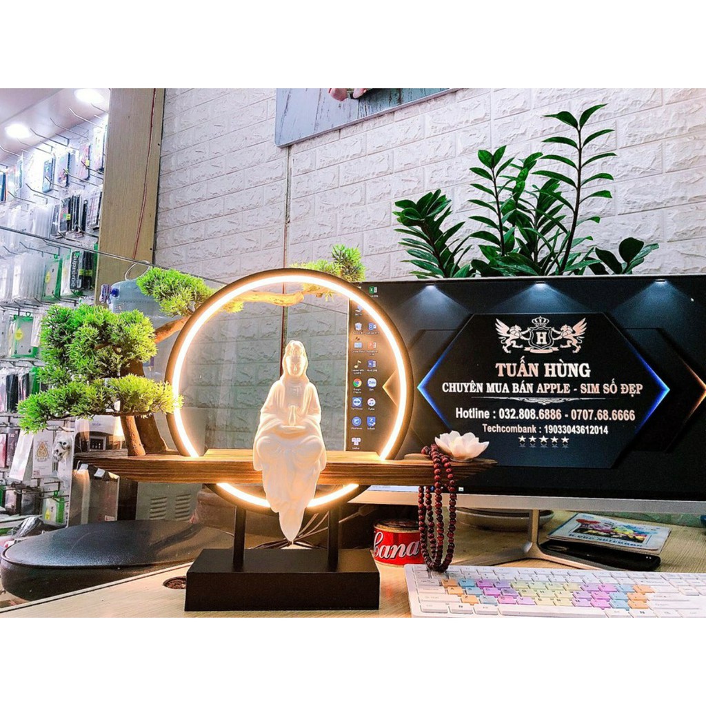Tượng Phật Bà Quan Âm có vòng đèn LED sáng T12 | BigBuy360 - bigbuy360.vn