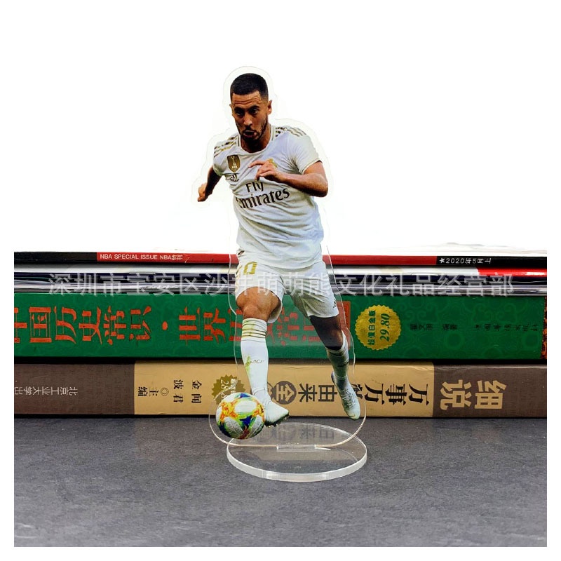 Mô hình nhân vật Messi Ronaldo Hazard bằng acrylic kích thước 15cm trang trí bàn làm việc