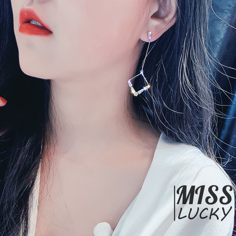 Khuyên tai nữ kiểu dáng hình học thời trang cá tính