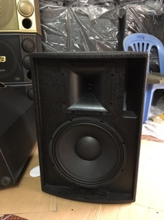 LOA MARTIN F12