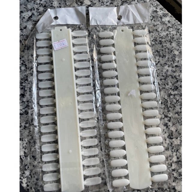 MÓNG MẪU SƠN GEL CHO KHÁCH