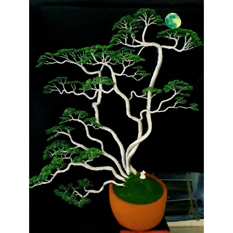 cây bonsai handmade bằng nhôm mạ màu.