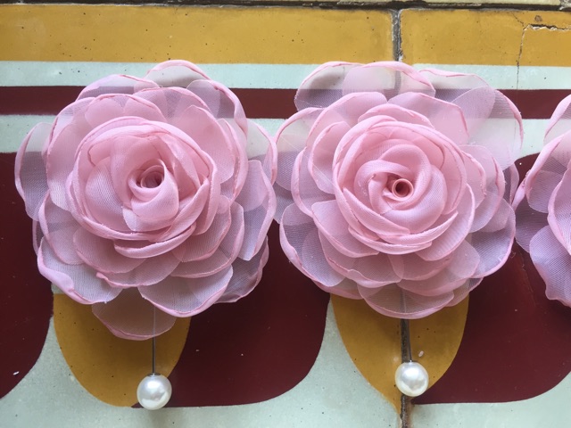 Hoa cài áo handmade cao cấp kèm trâm ngọc