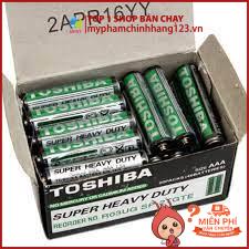 Một đôi pin tiểu Toshiba AA loại 1,5V