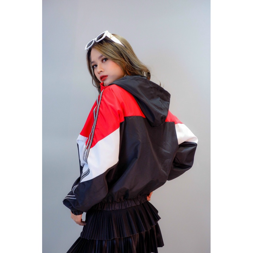 Áo Khoác Dù Nữ Form Lững Phối Màu