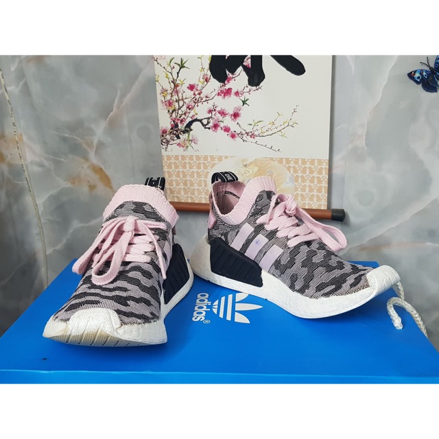Nmd r2 xám hồng 1:1 size 36,5