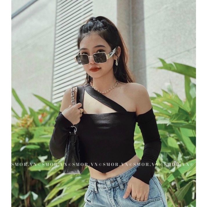 ÁO CROPTOP VẮT DÂY CHÉO CỔ TRỄ VAI