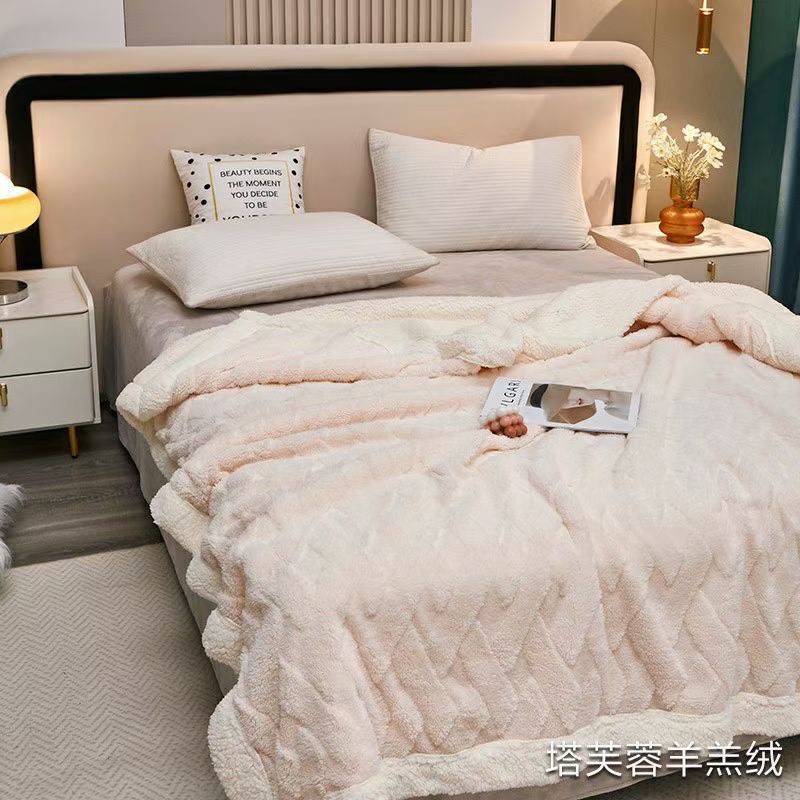 Chăn Lông Cừu chăn len lông cừu mông cổ TAFURONG mền len cừu nhập khẩu cao cấp siêu nhẹ siêu mềm nặng 2,5kg kt 2m x 2m3