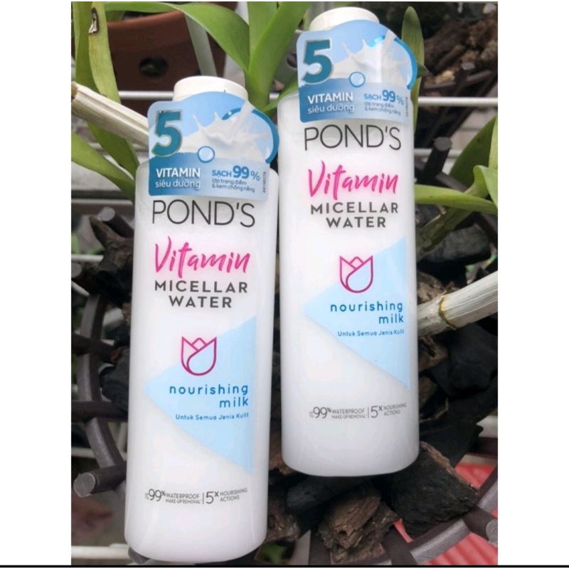 Nước Tẩy Trang Nuôi Dưỡng Pond’s Vitamin Và Tinh Chất Từ Sữa