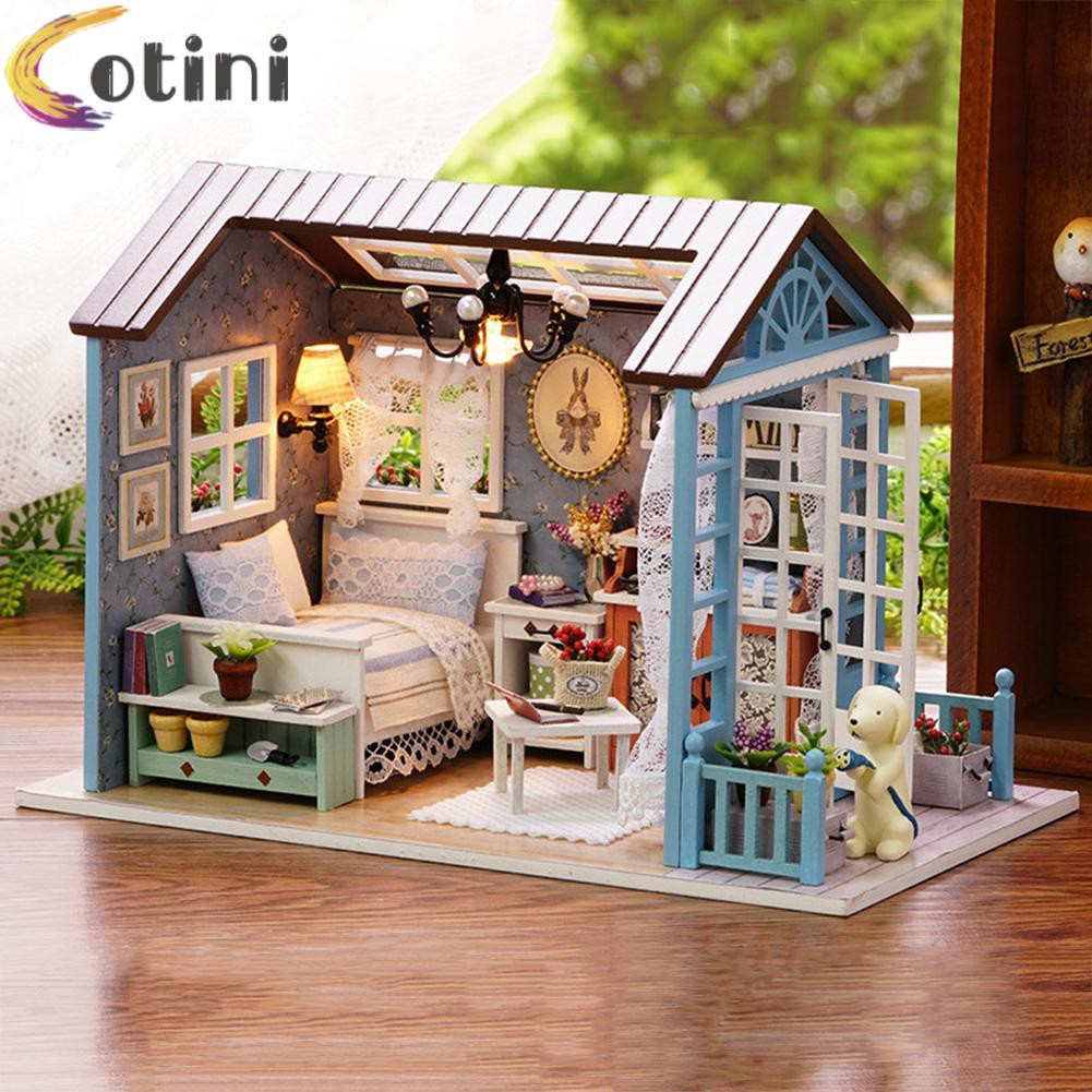 Bộ Nội Thất Mini Bằng Gỗ Dùng Trang Trí Nhà Búp Bê