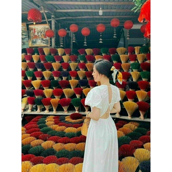 Váy trắng tiểu thư maxi hở lưng tay phồng minasa