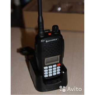 Bộ đàm cầm tay Motorola SMP 818