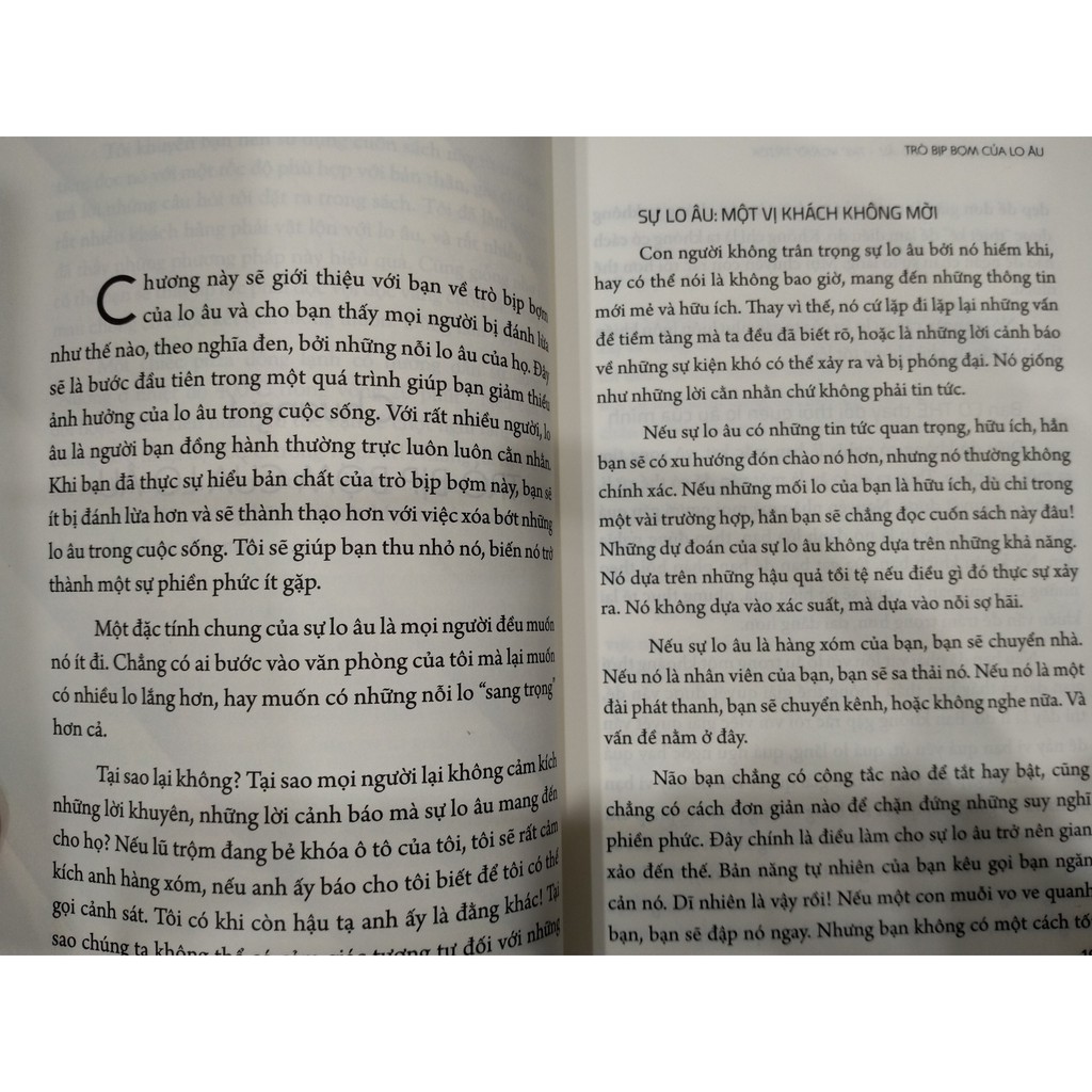 Sách - Trò bịp bợm của lo âu