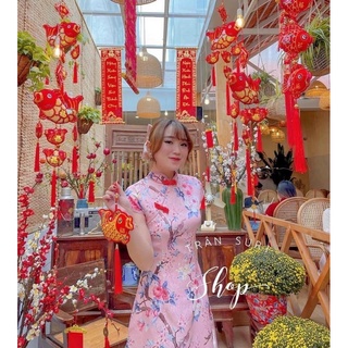 Đầm sườn xám gấm vân nổi (3 màu: Hồng/ Vàng/ Xanh)