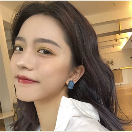 Bảng phấn mắt 18 màu lì/nhũ Muge Leen thiết kế vỏ hình Bear đẹp mắt | BigBuy360 - bigbuy360.vn