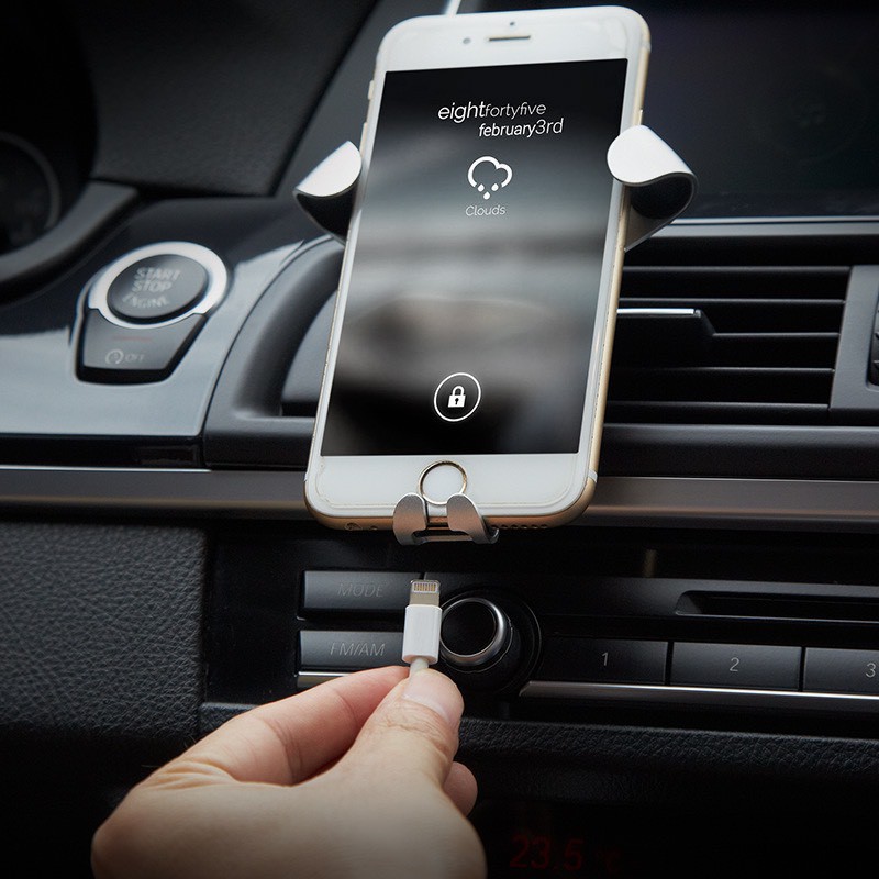 Giá đỡ kẹp điện thoại tự động khóa mở cài cửa gió điều hòa xe hơi (Đen-Bạc-Vàng)