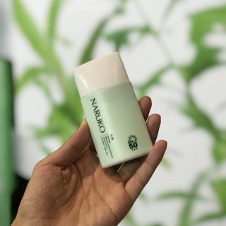 Kem chống nắng Naruko mát lạnh 50ml