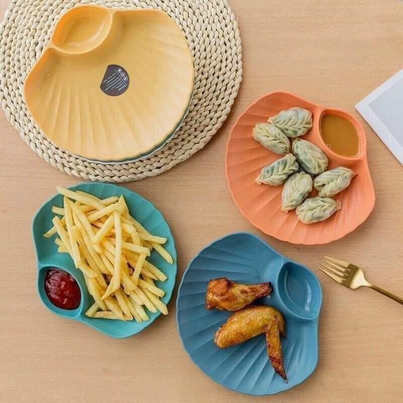 Sét 4 đĩa hình vỏ sò cao cấp, đĩa có chỗ đựng gia vị