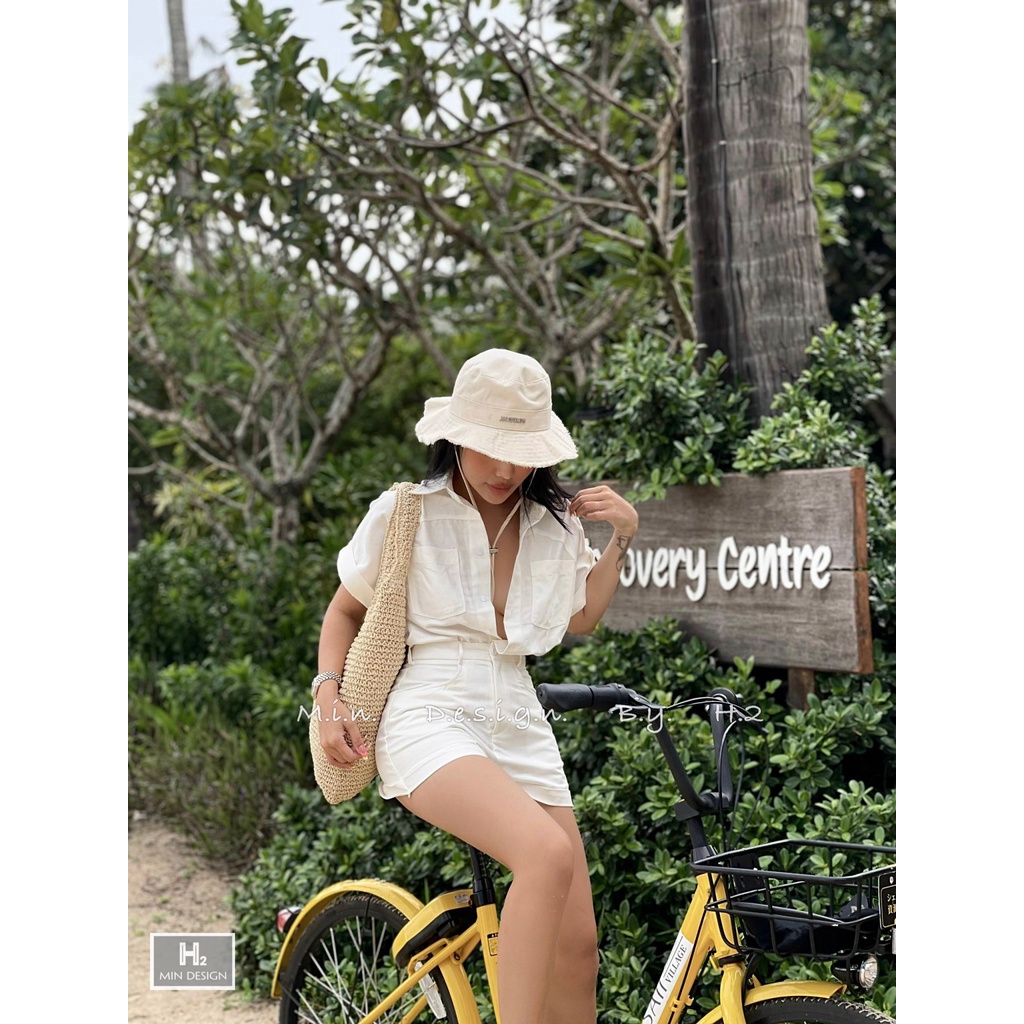 Jum nữ cổ đức cổ vest tay ngắn chất đũi loại một 2 size S, M xịn xòI Trần Hân Shop 5168