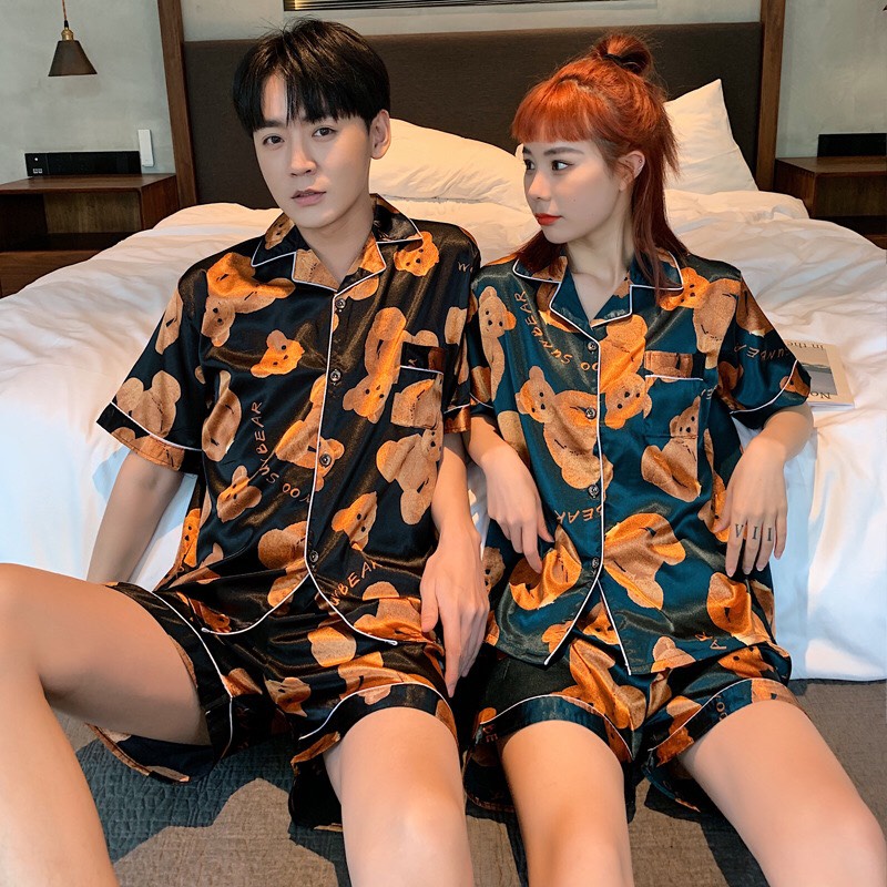 [Sẵn] Bộ đồ ngủ Pijama đôi nam nữ cộc tay họa tiết chữ | BigBuy360 - bigbuy360.vn