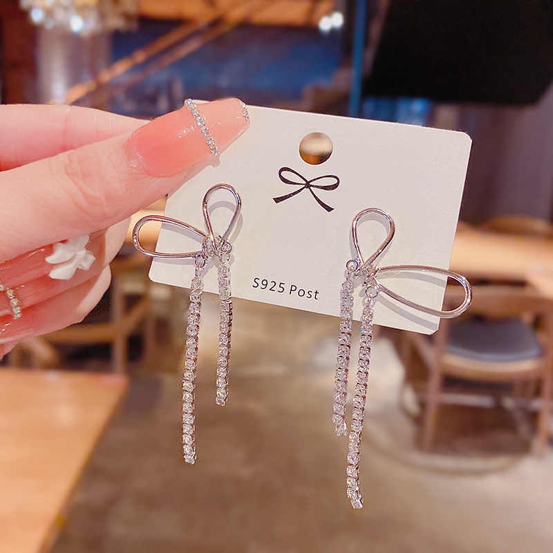 Bông Tai Tua Rua Siêu Dài Đính Đá Zircon Siêu Lấp Lánh Tinh Tế Thời Trang