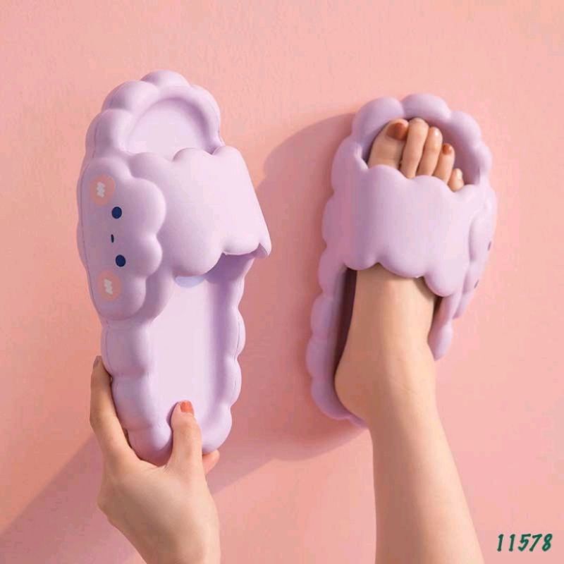 Dép Nữ Chống Trượt Kiểu Dáng Hình Đám Mây Dễ Thương