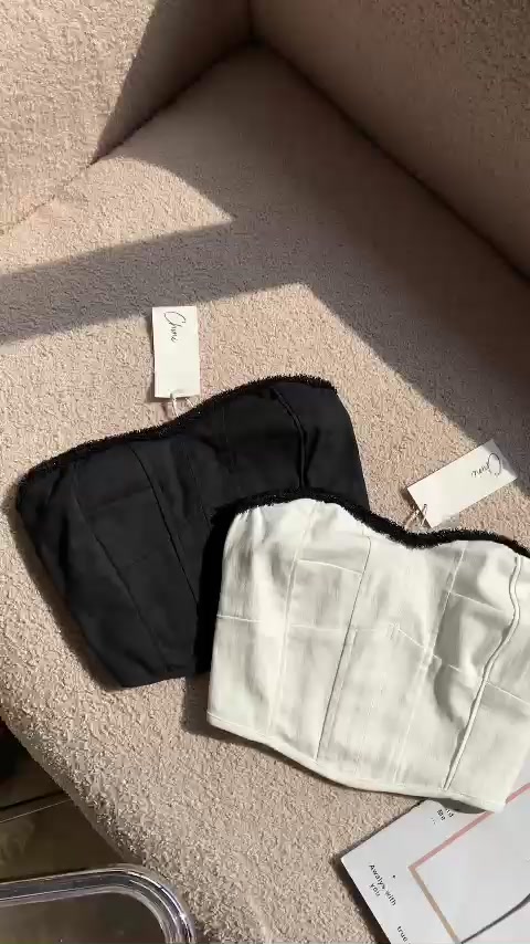 Áo croptop closet chất kaki dày dặn 2 màu đen trắng A50 Four Studio | BigBuy360 - bigbuy360.vn